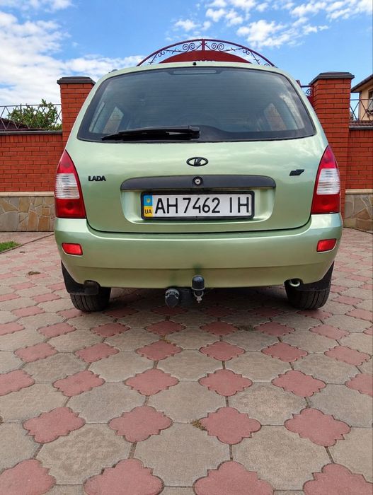 LADA Kalina Универсал 2008 • 16V •