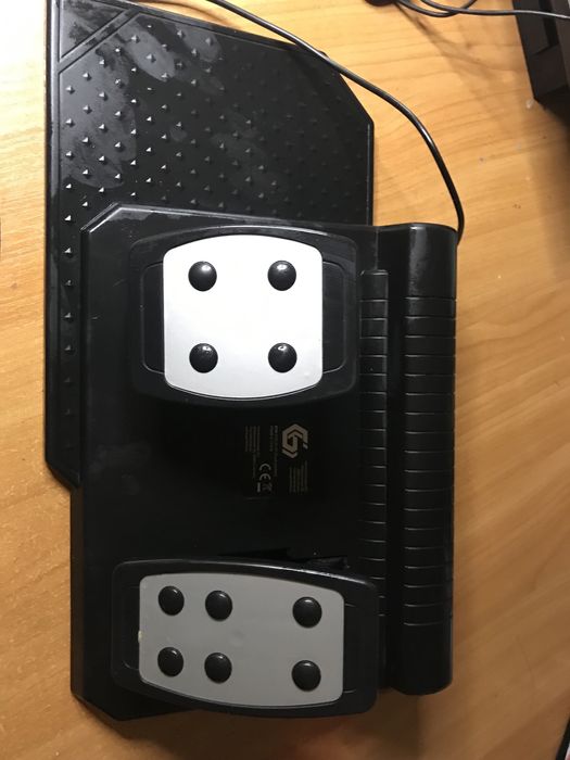 Продам игровой руль