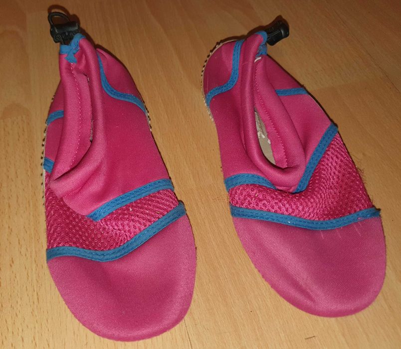 Buty do pływania roz. 30 (110/116) (247