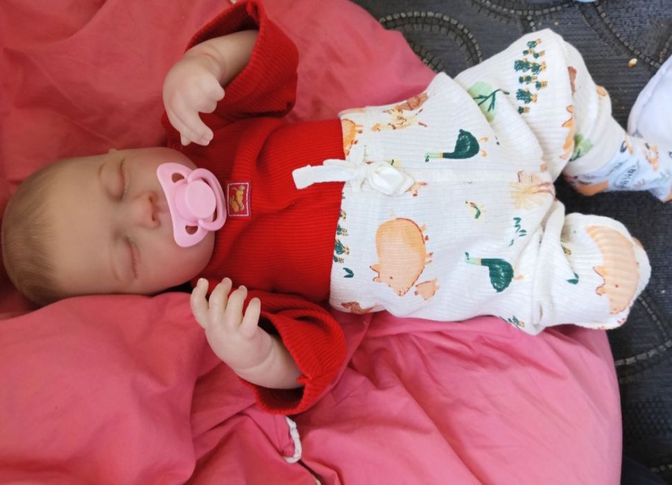 Przepiękna lalka typu Reborn Nowa