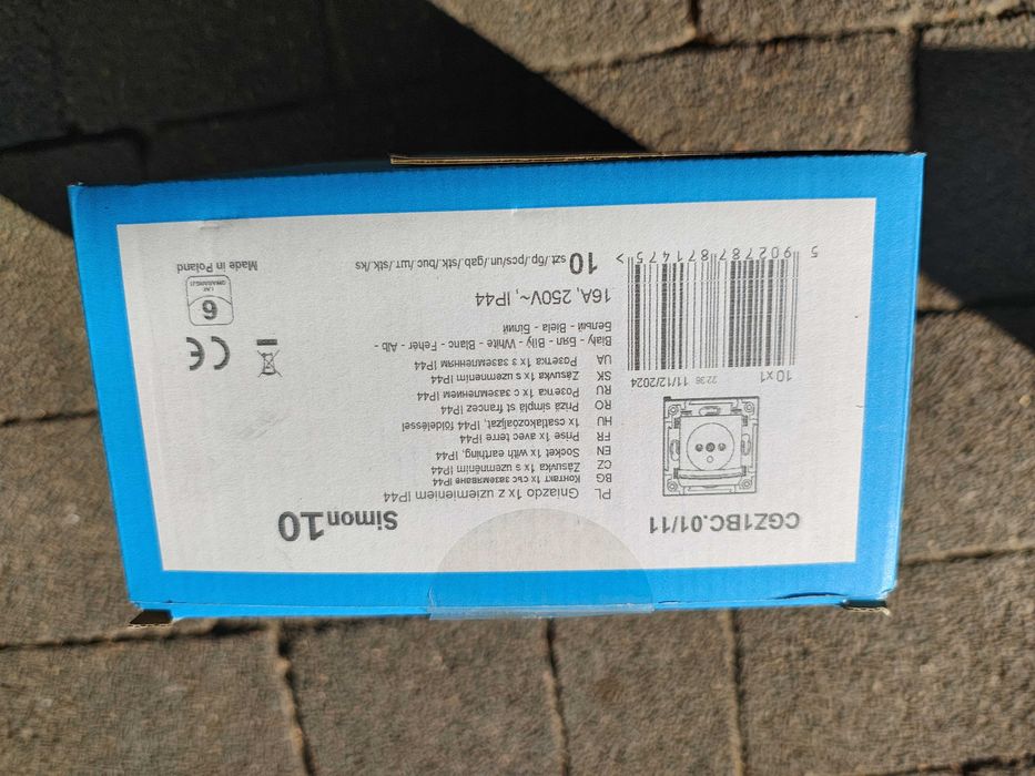 Gniazdo pojedyncze z uziemieniem IP44 biały SIMON 10