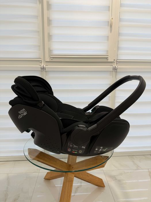 Автокрісло Britax Römer Baby-Safe 5Z2