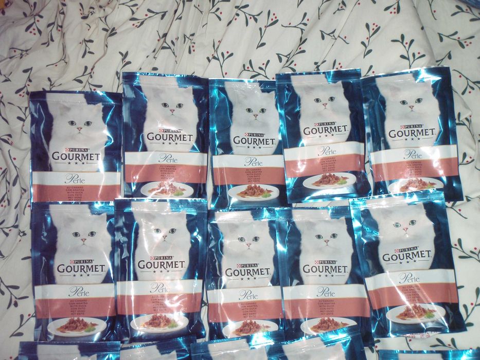 Gourmet Perle 85g Karma mokra kot 50 sztuk 4 smaki