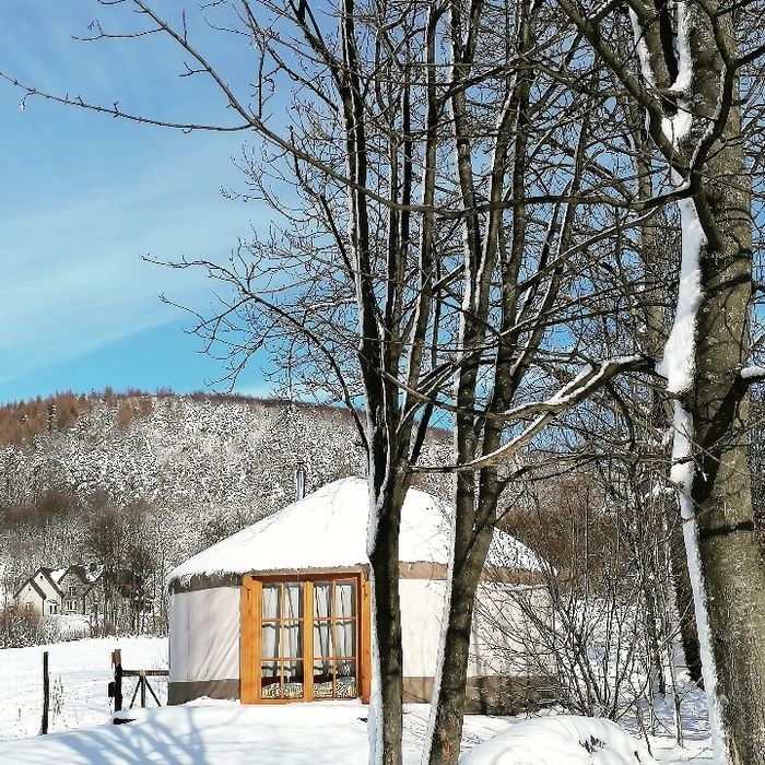 Jurta Całoroczna, BESKIDY, KOMINEK, noclegi w górach