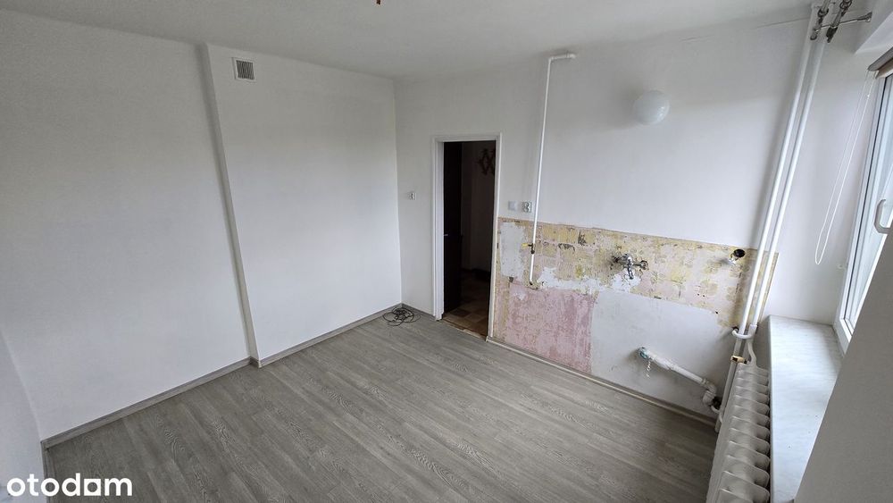 Pszów | 36 m² | 1 piętro | możliwe 2 pokoje | duży potencjał