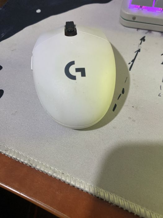 Мышка G305 б/у.
