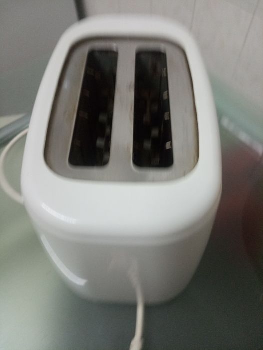 torradeira eletrica - Kunft. Em excelente estado.