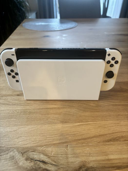 Nintendo switch oled biały