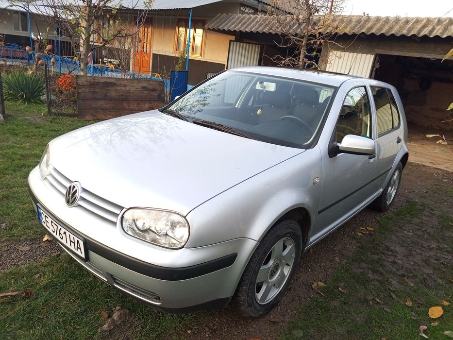 Продам  Фольксваген Гольф 4