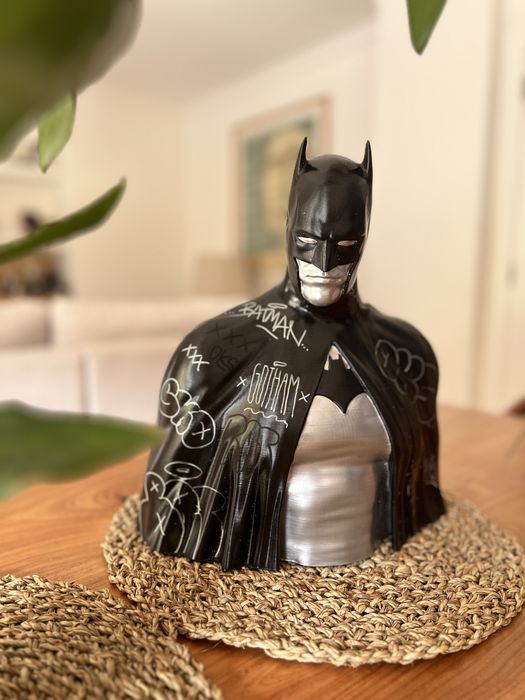 Okyes (1987) - Batman (Chrome Collection) - peça única e original