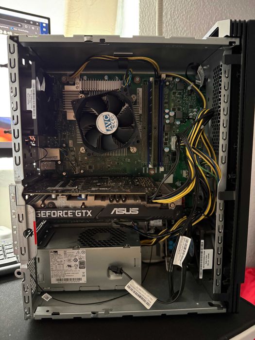 Torre Lenovo IdeaCentre Gaming5 14ACN6