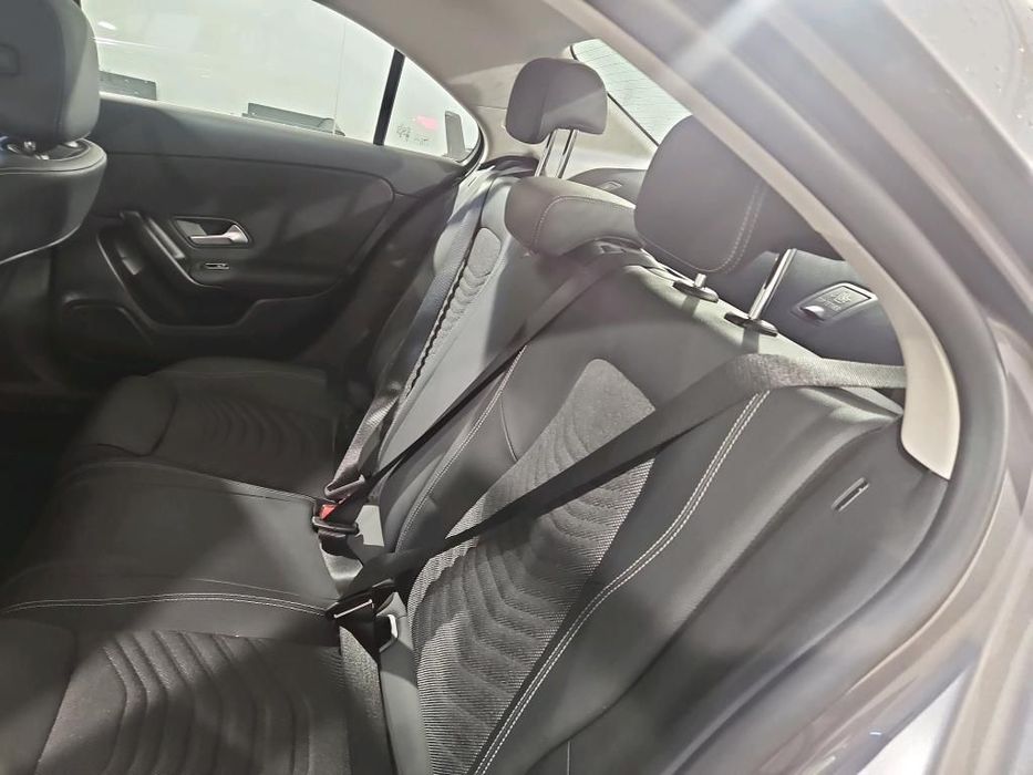 Mercedes-Benz A 250 Limousine e