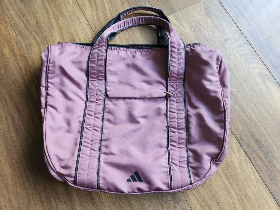 Torba adidas Sportowa Yoga 30 l. Pudrowy róż