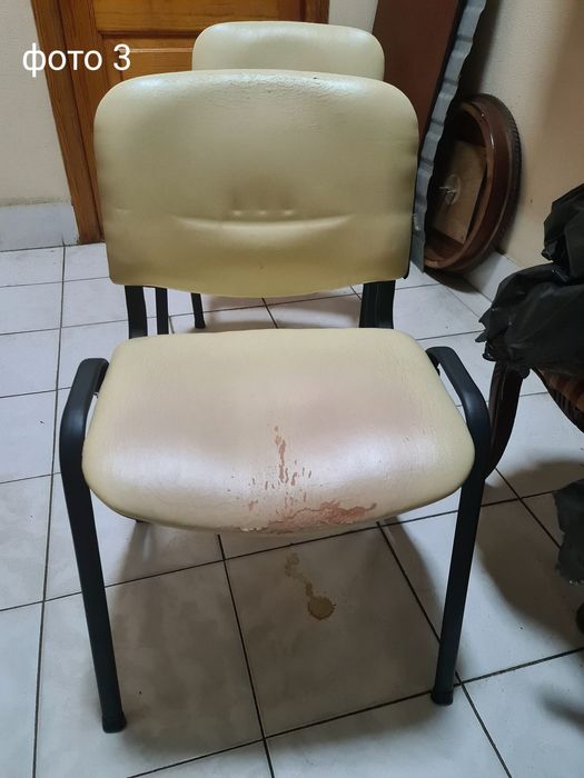 Стільці офісні б/в