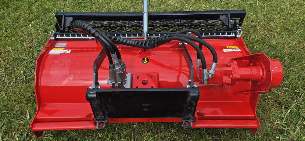 Glebogryzarka separacyjna R2 TST  130 H. Multione.  Avant. Bobcat.
