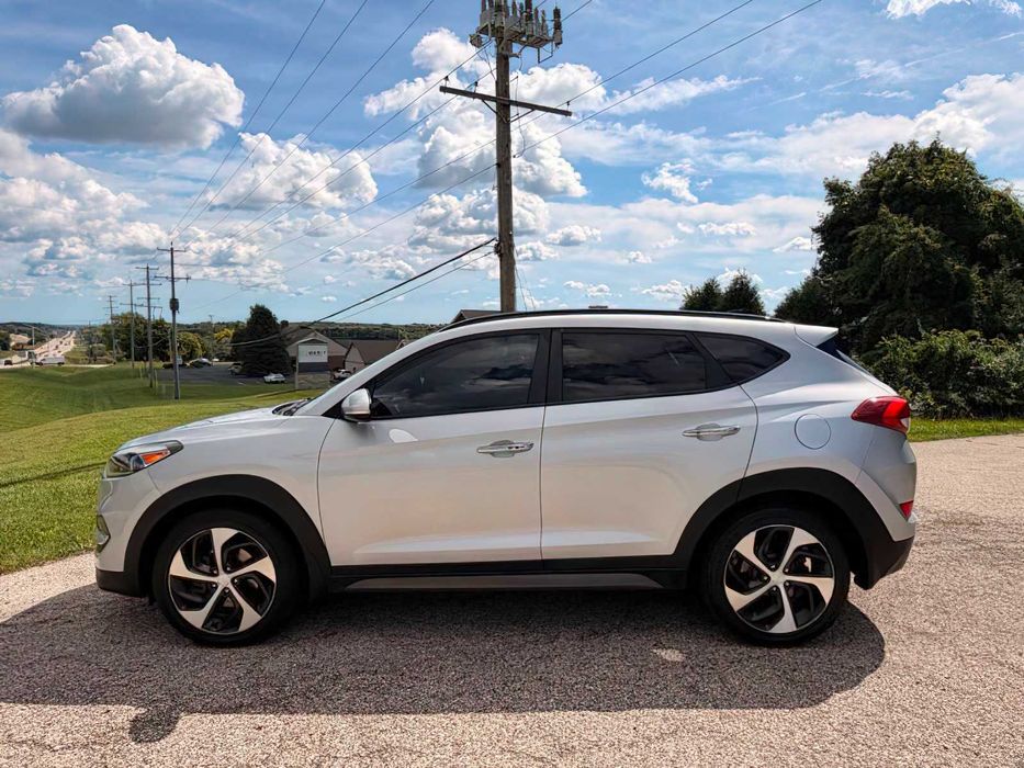 Hyundai Tucson Limited      2016