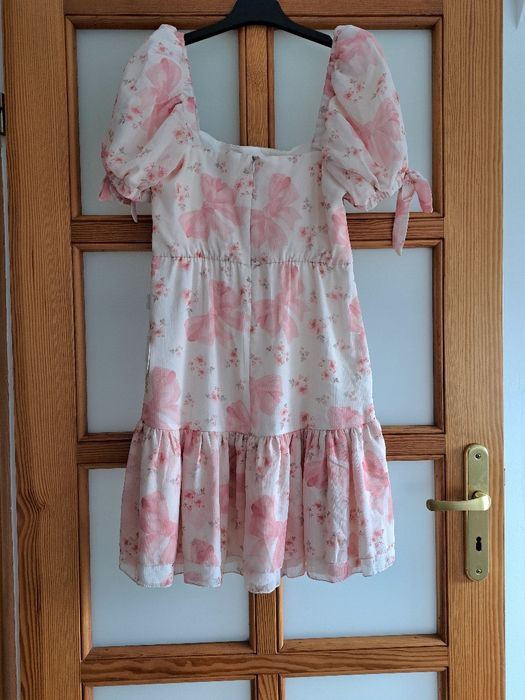 Sukienka Lou M nowa  z metką