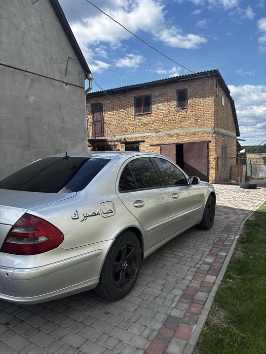 Продам w211 2,7 дизель
