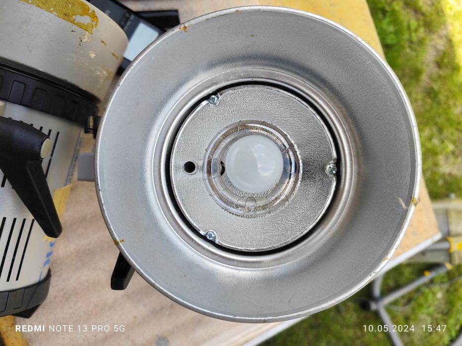 Профессиональные студийны е фотовспышки Elinchrom250 r.Комплект 2 штук