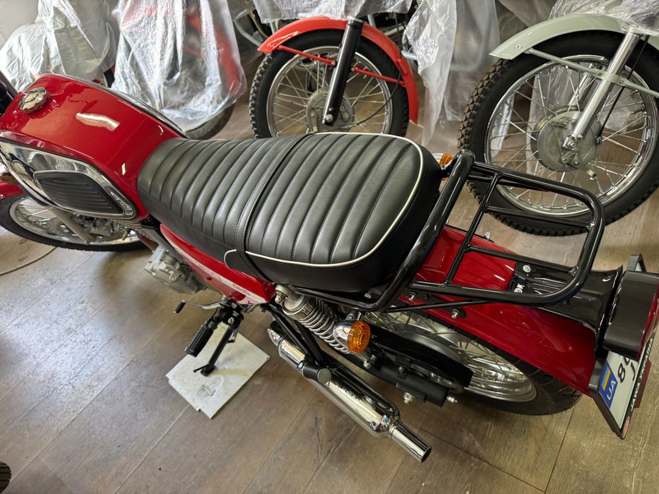 JAWA 640 Lux Retro Style
