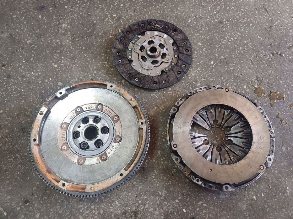 sprzeglo docisk tarcza dwumas vw passat b6 1.9tdi