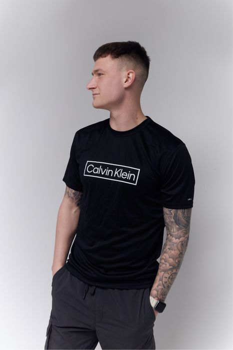 Футболка Calvin Klein logo rashguard