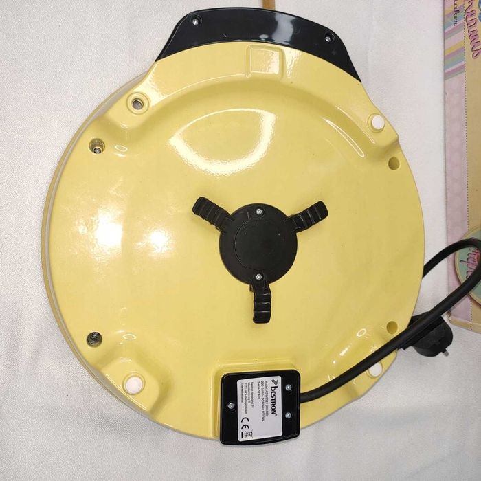 A260 Naleśnikarka maszyna do naleśników Bestron  1000 W żółty/złoty