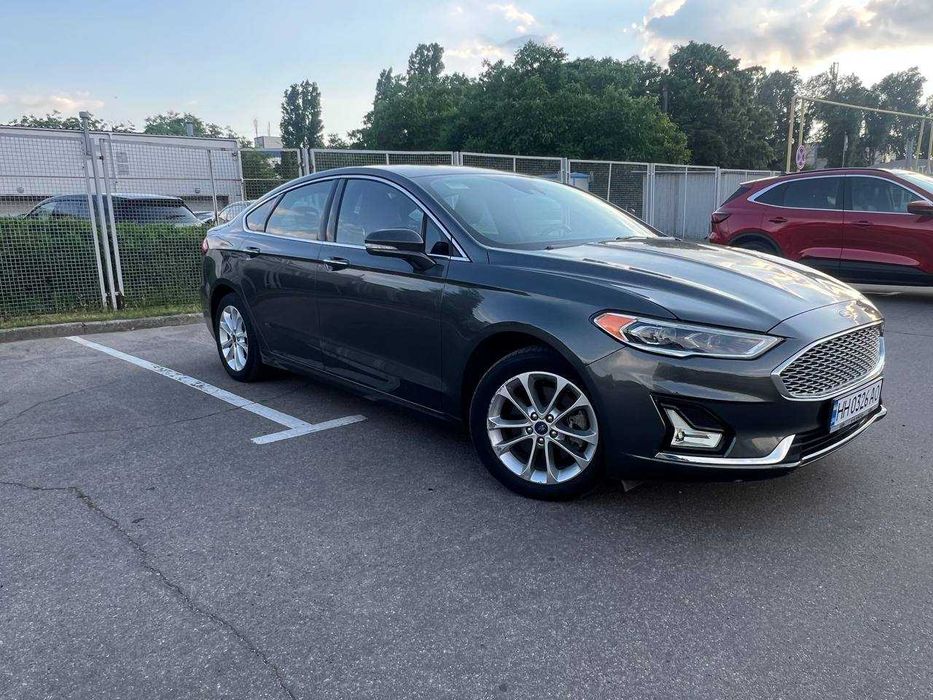 Продам Ford Fusion Titanium 2019