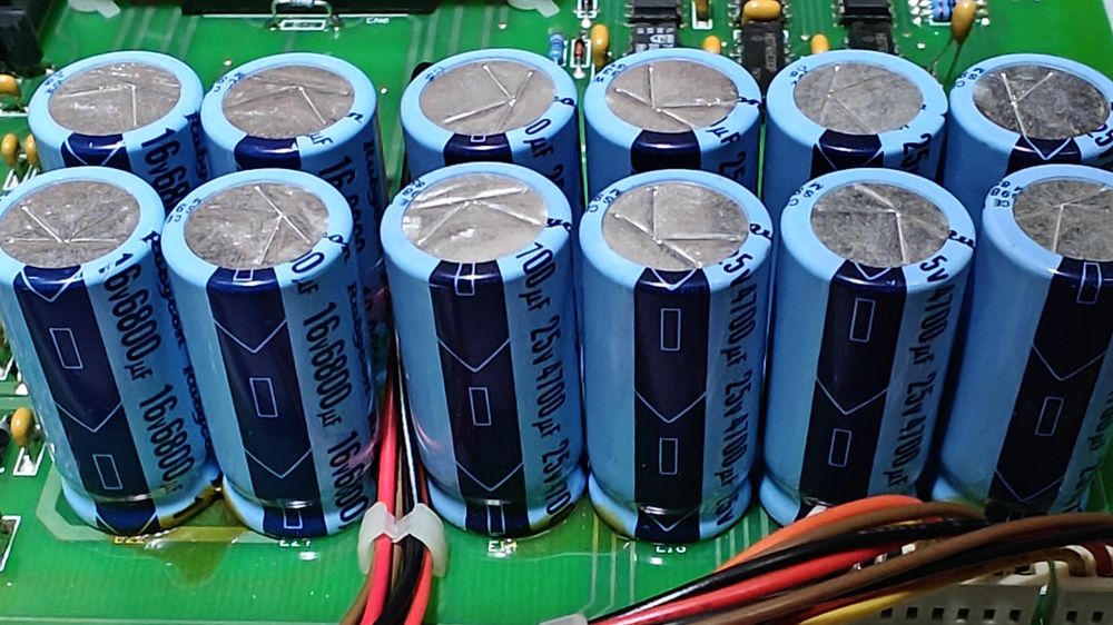 Дуже рідкісний японський ЦАП класу А  CEC DX51 Mk3. 230 В