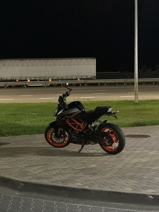 KTM DUKE 390 2021