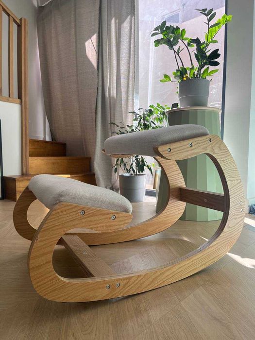 Cadeira de Joelhos Ergonômica