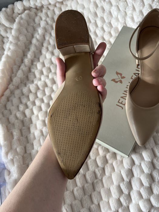 Buty na obcasie