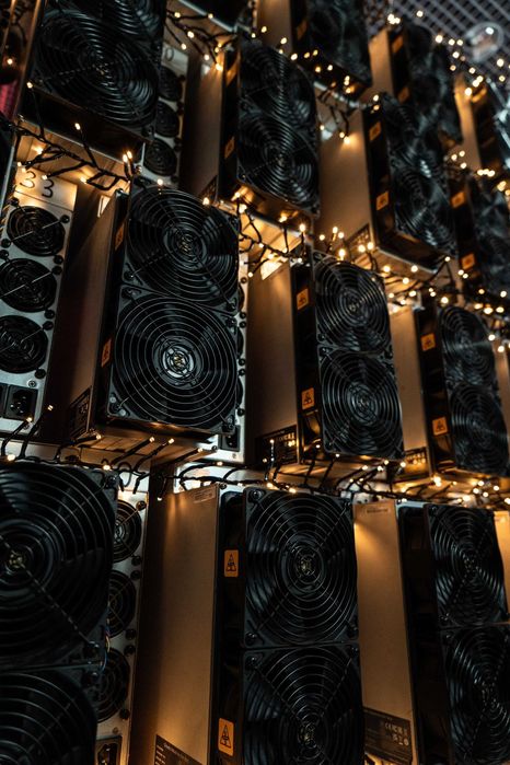 Кількість Б/в Майнери Asic Bitmain Antminer S19 90 Th 3100Вт +Гарантія