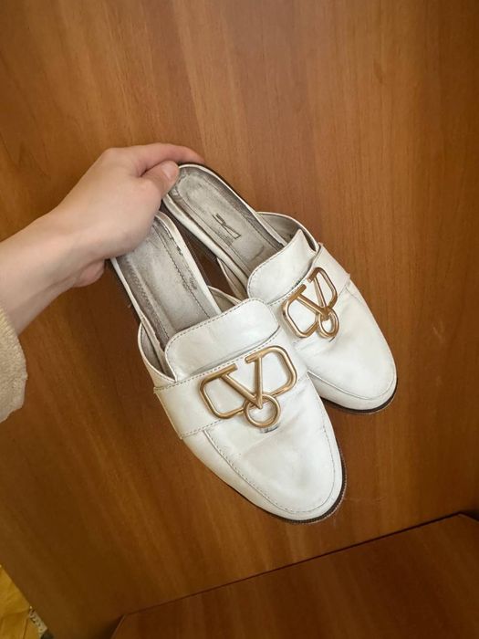 Жіноче взуття біле розмір 37