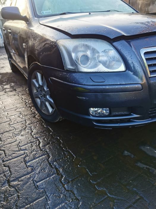 Maska zderzak przedni lampy drzwi błotniki toyota avensis t25