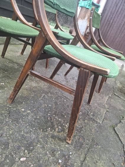 Krzesła Skoczki PRL