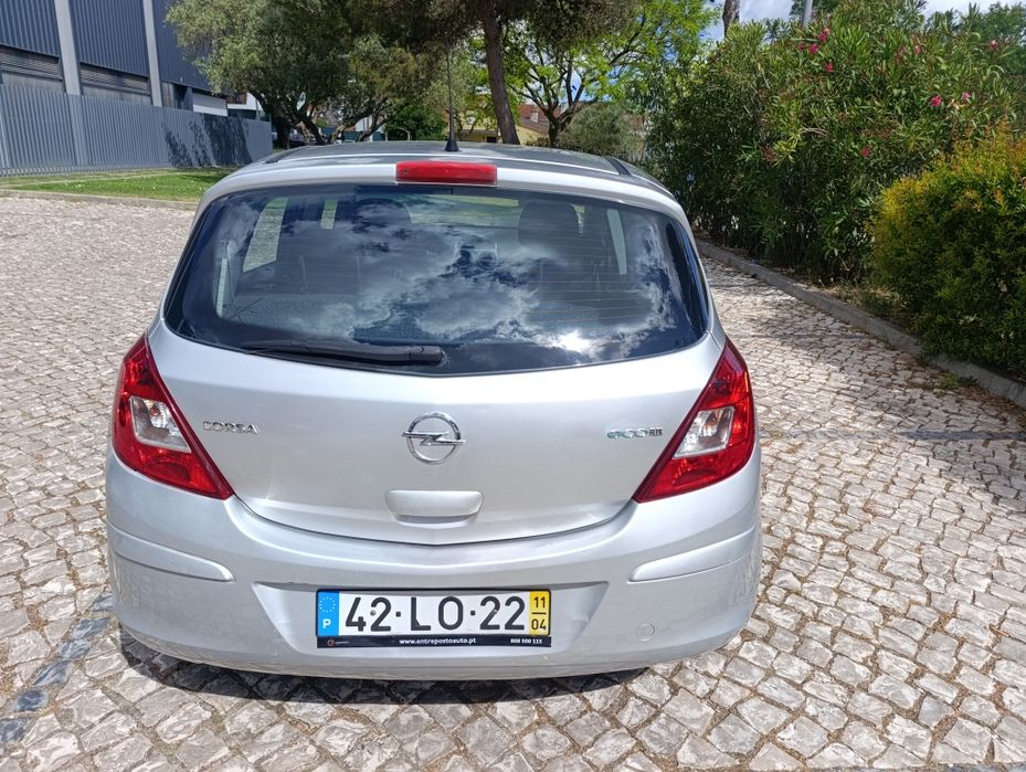 Opel corsa 1.3cdti 2950 euros