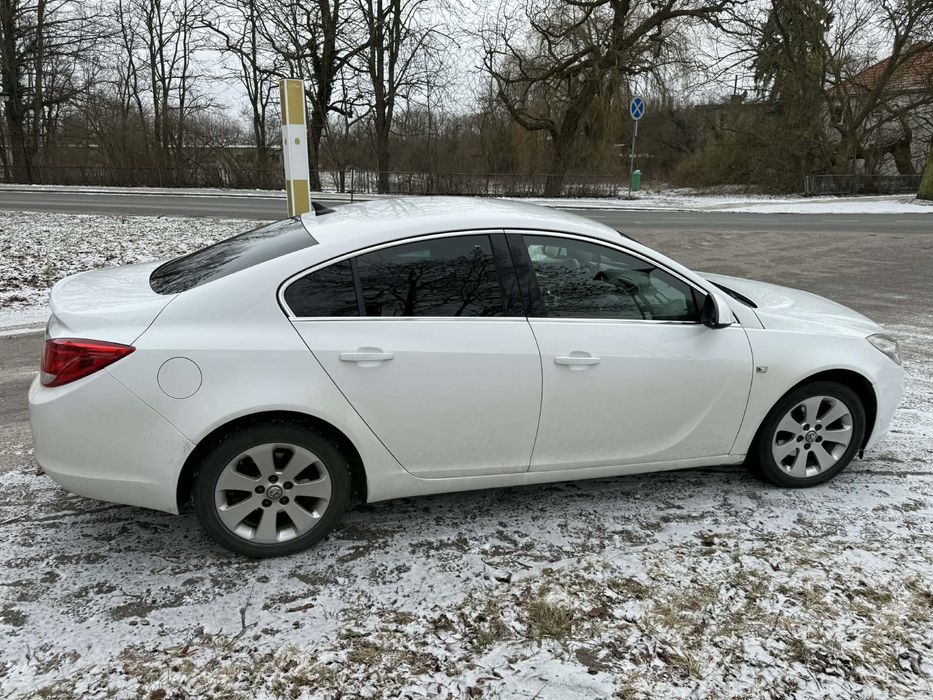 Sprzedam Opel Insignia 2011