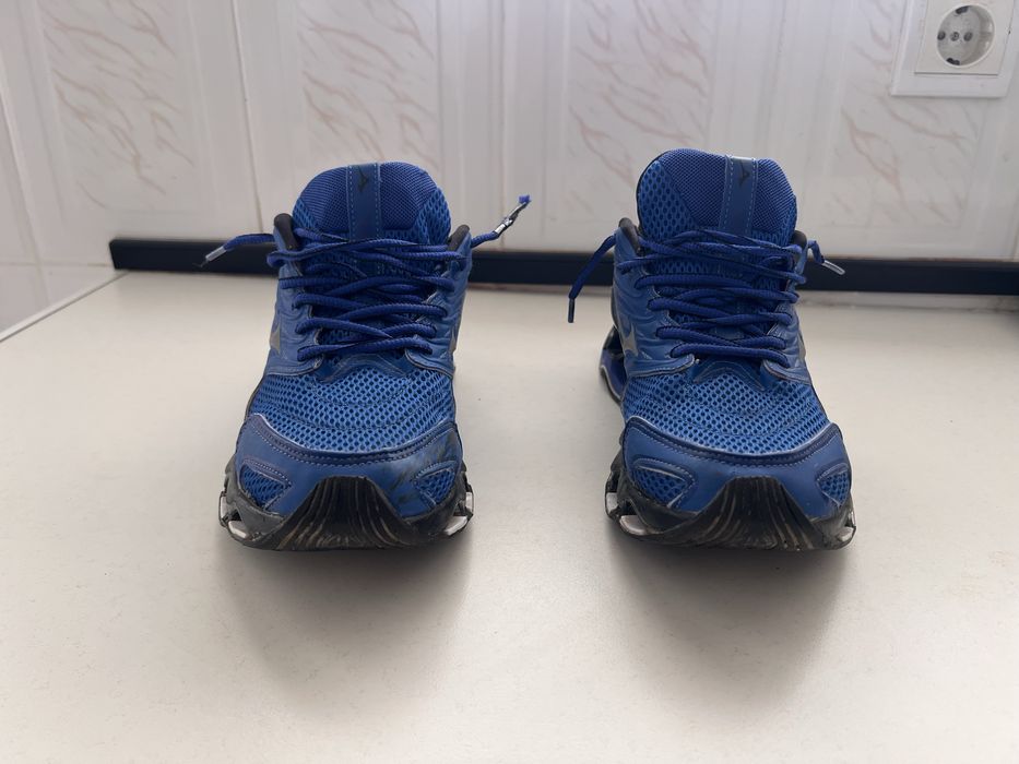Mizuno azul AUTC