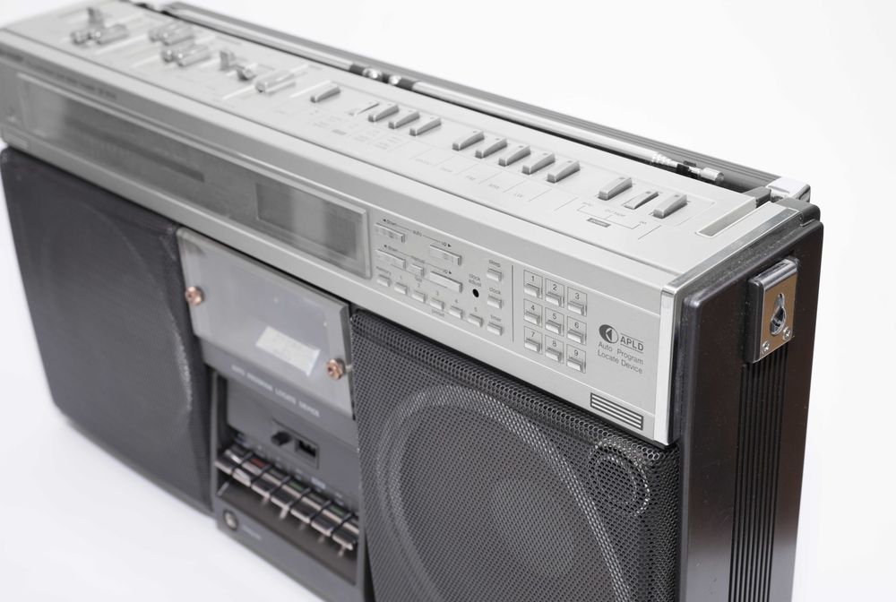 Radio magnetofon BOOMBOX SHARP GF-9595