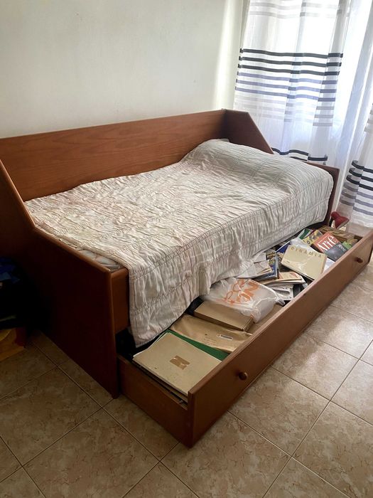 Cama Solteiro com Gaveta
