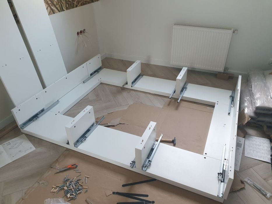 składanie, skręcanie mebli z paczek IKEA BRW Agata Jysk, remonty
