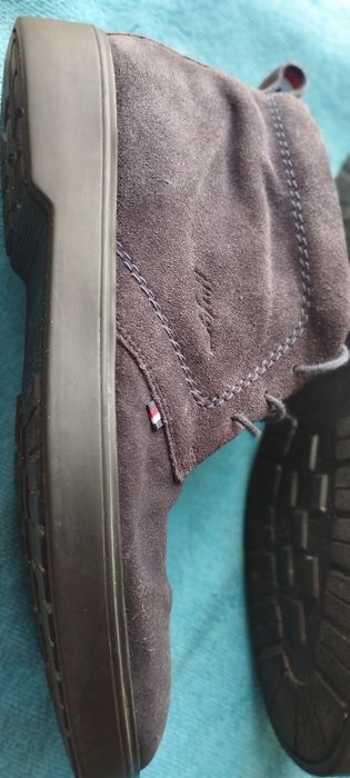 Buty męskie Tommy Hilfiger granatowe zamszowe rozmiar 43
