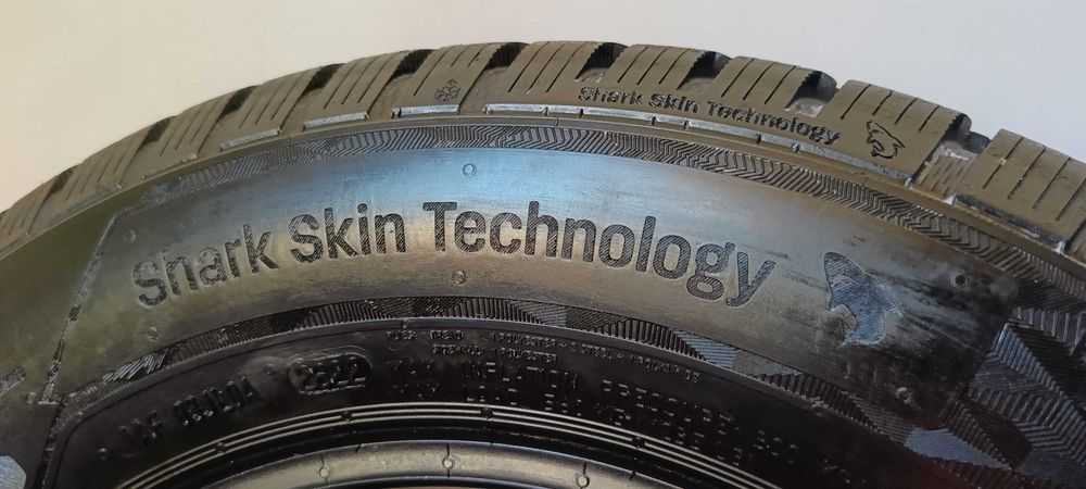 2X 185/70R14 88T Uniroyal Winter Expert 351E