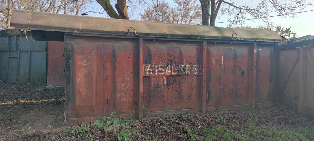 Сдам гараж на Военном городке