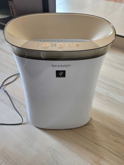 Oczyszczacz powietrza SHARP UA-PG50E-W jak nowy