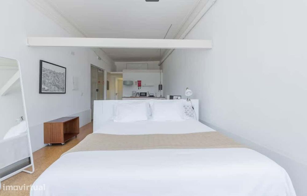 Studio for Rent in Porto