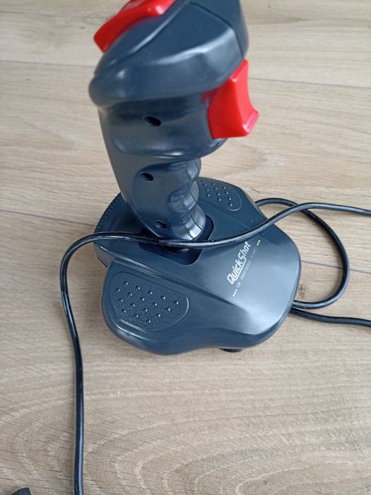 Joystick QuickShot Python mikrostyk