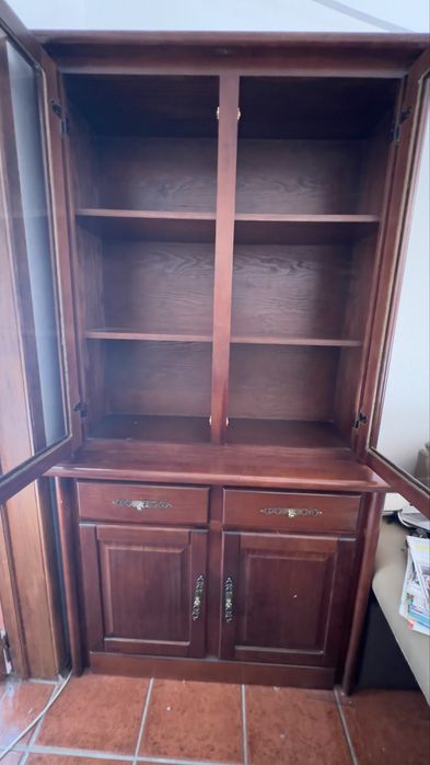 Movel antigo em pinho