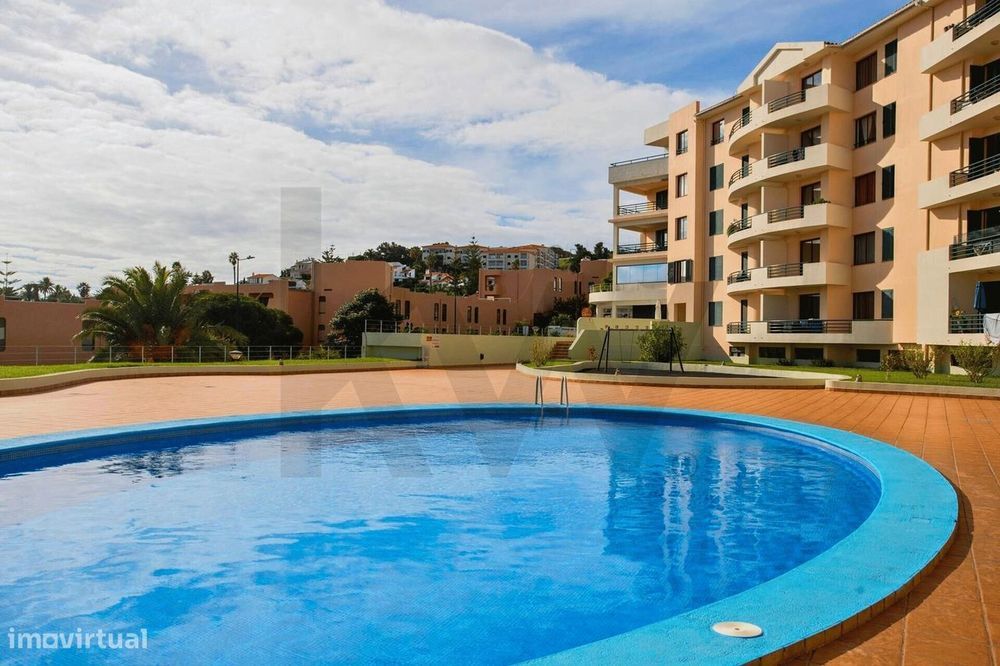 Apartamento Mobilado com Vista Mar, Piscina e Licença AL Ativa | Garaj